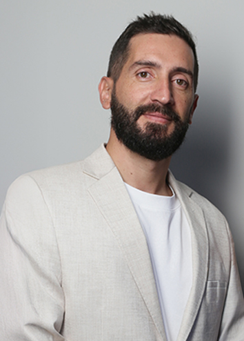 Marcos Henin - Élan Travels